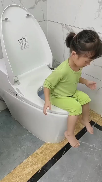 Children Toilet Ladder (سُلَّم مرحاض للأطفال)