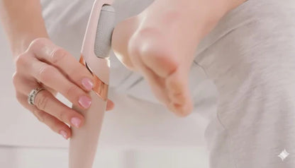 Electric Pedicure Foot File Callus Remover (مبرد قدم كهربائي لإزالة الجلد الميت والكالو)